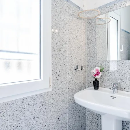 Rosa By Interhome Villa *